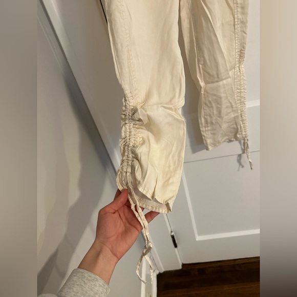 Cream pants size Xs - Picture 3 of 5